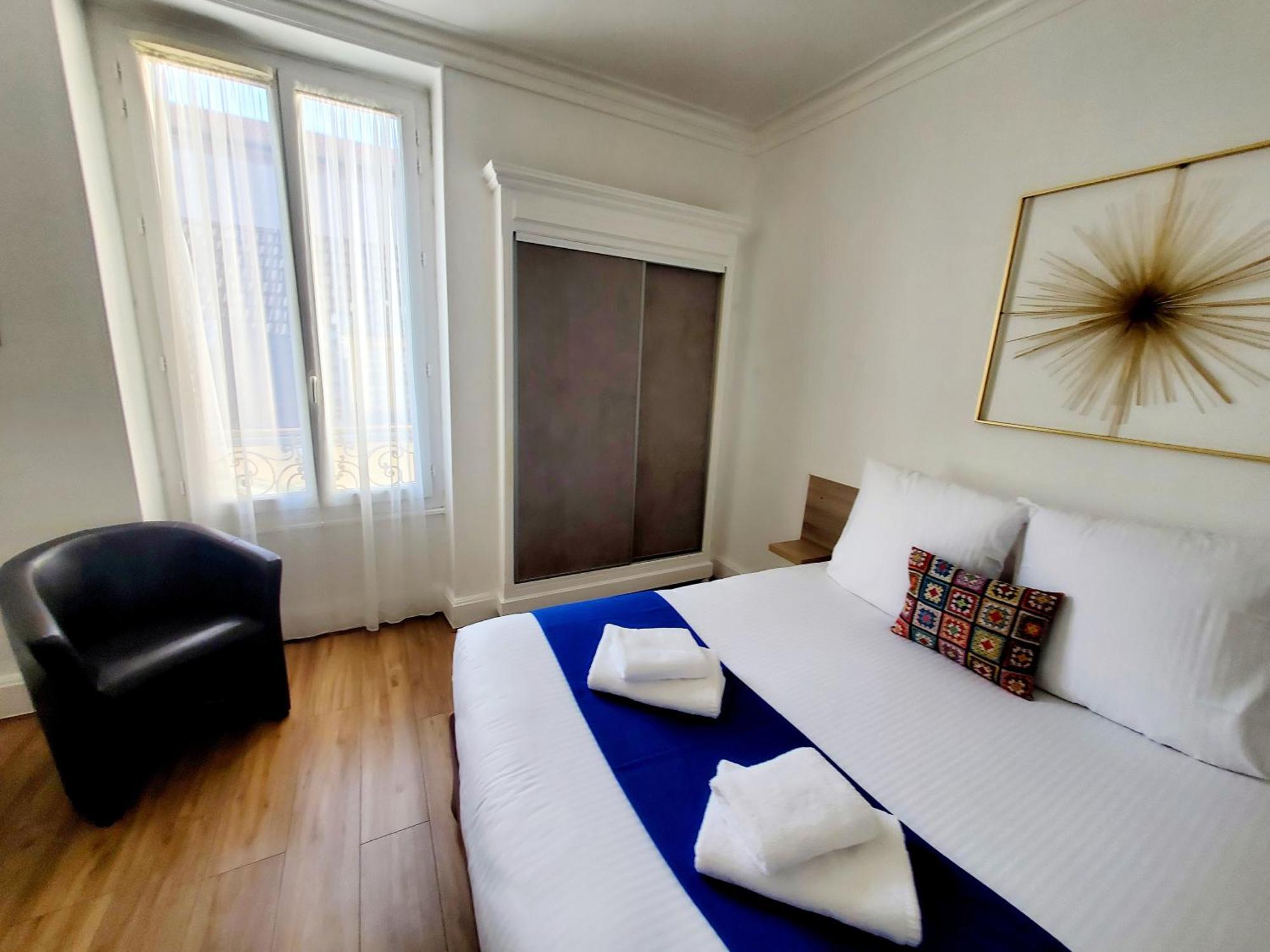Logis Hotel Belle Etoile Vichy Exterior photo